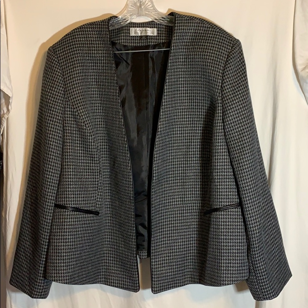 NWT 22w Tahari skirt suit